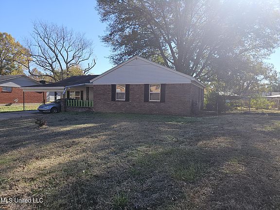 2nd image of 1469 Staunton Dr