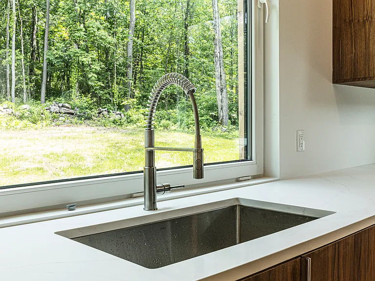 205 E Hyerdale Dr — Photo 9