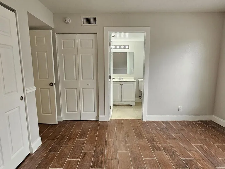 1681 Balfour Point Dr #A — Photo 15