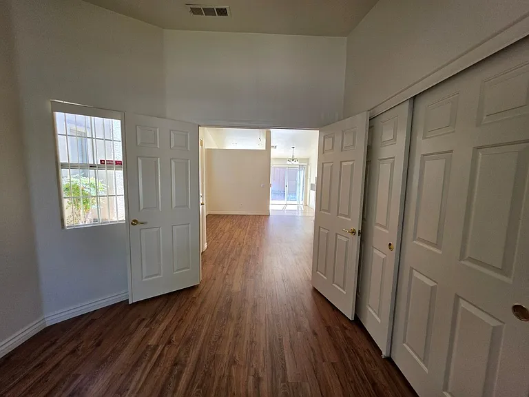 1641 Eagle Peak Way — Photo 13
