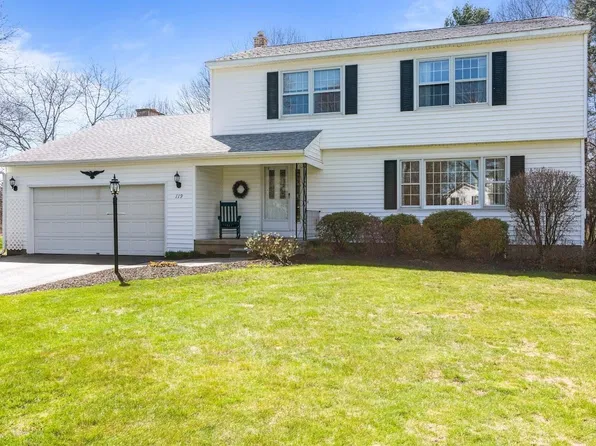 119 Wintergreen Drive, Colchester, VT 05446