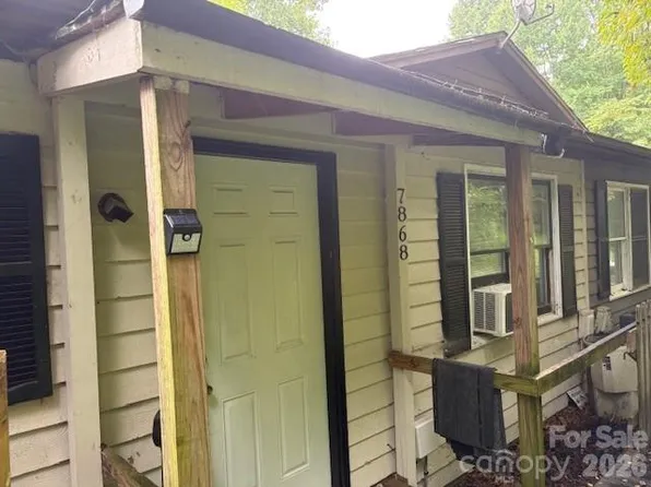 7868/7864 Kinglet Rd, Connelly Springs, NC 28612