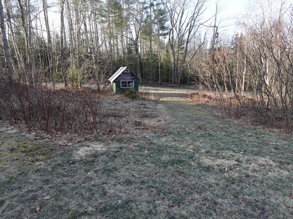 21 Falls road, Solon, ME 04979