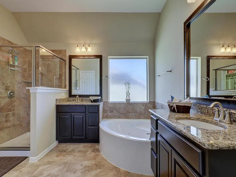 701 Rolling Brook Ln — Photo 20