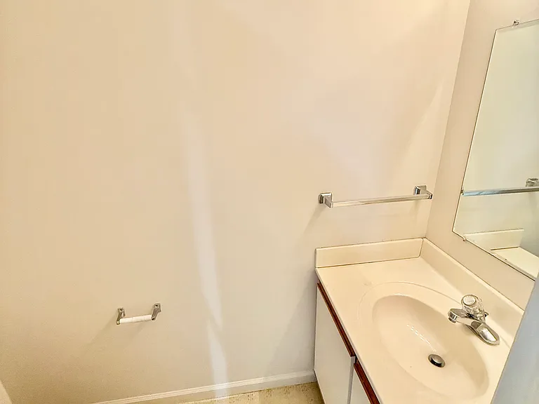 338 Old Gray Station Rd #B — Photo 9
