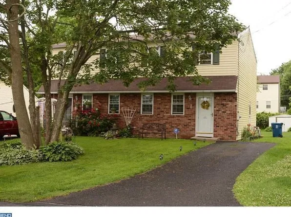 408 Avenue C, Horsham, PA 19044