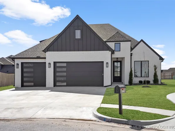 13634 S 21st Ct E, Bixby, OK 74008