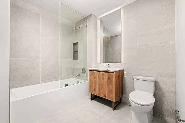 Rented by Nooklyn NYC LLC | media 4