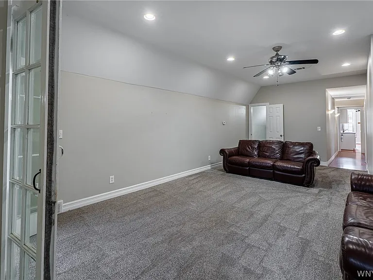 117 Bidwell Pkwy #3 — Photo 7