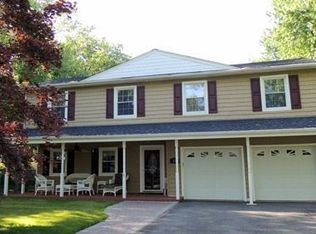 19 Apollo Way, Flanders, NJ 07836