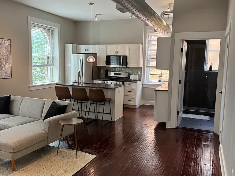 1501 Vine St #304 — Photo 14