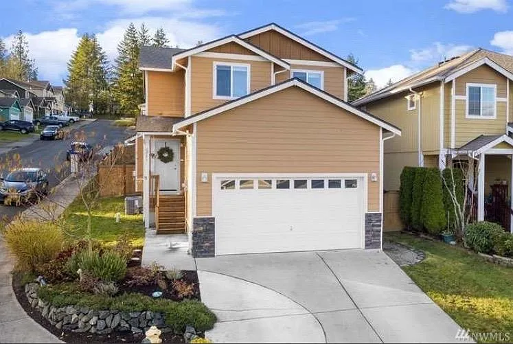 6771 Takota Pl NE