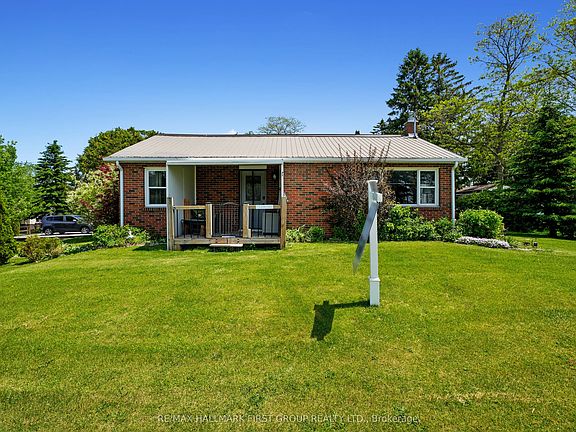 4th image of 2 Park Ln