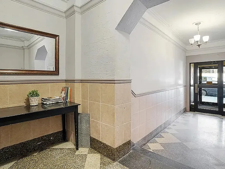 102 W 79th St #2A — Photo 6