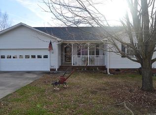 413 Saint Luke Church Rd, Kings Mountain, NC 28086