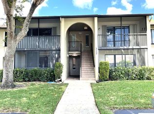717 Sunny Pine Way APT D2, Greenacres, FL 33415