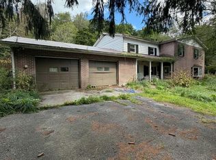 769 Railroad St, Windber, PA 15963