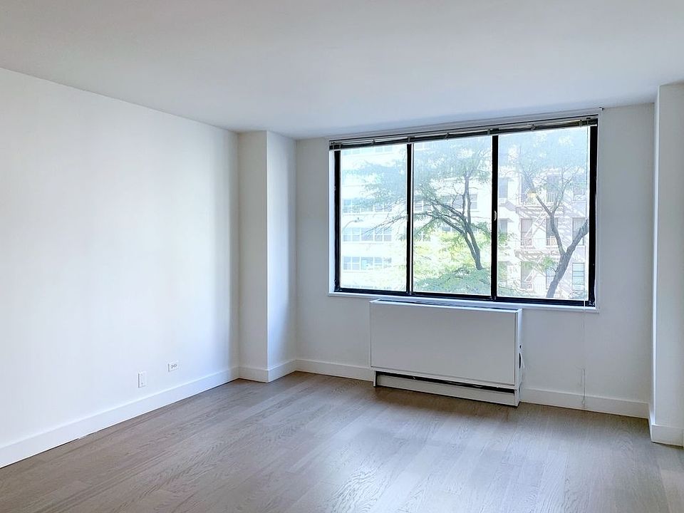 1st image of 200 E 33rd St APT 3H