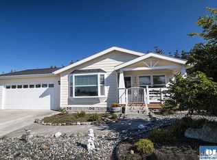 990 Elk Loop, Sequim, WA 98382