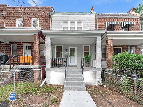 4th image of 1613 R St SE
