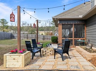 2704 E Point Dr, Opelika, AL 36804