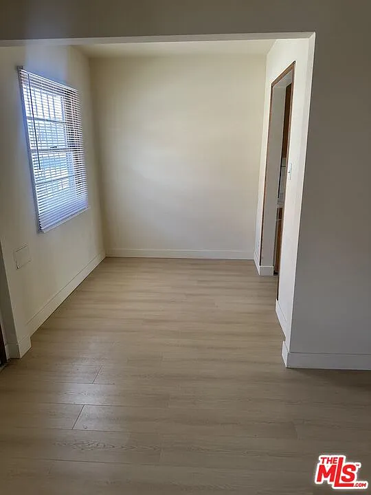 1 bed, 1.0 bath, 2976 sqft, $1,800 — Photo 3