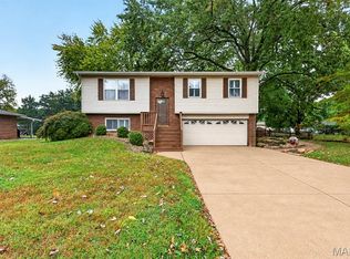 30 Wexford Grn, Maryville, IL 62062