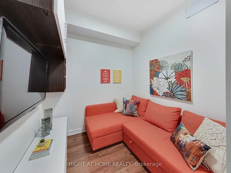 260 Sackville St #510 — Photo 13