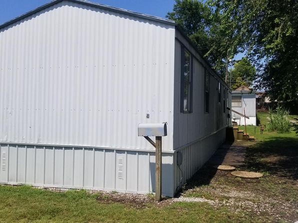 312 S 14th St TRAILER 8