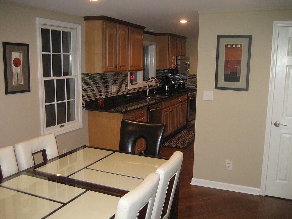 Kitchen / Dinning Room