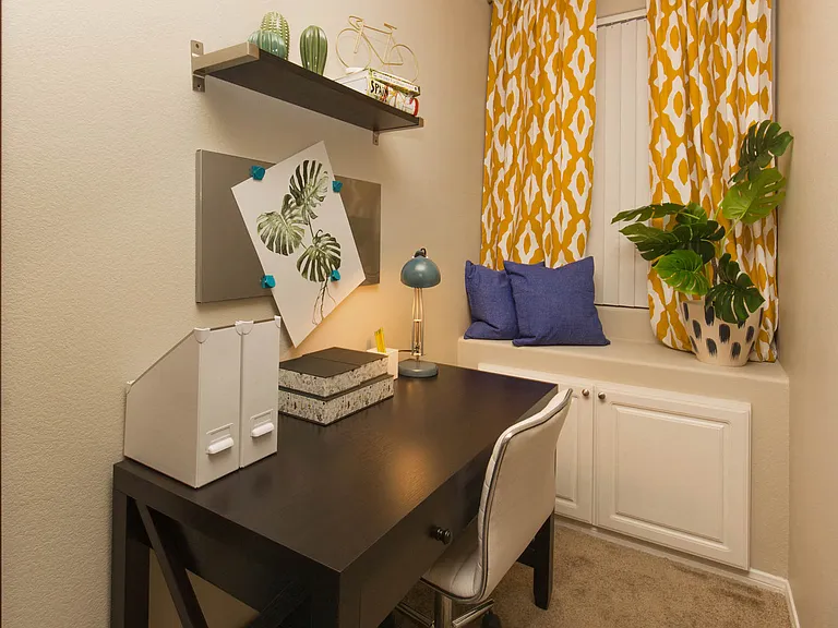 2a2 1140 SQFT 2 Bed 2 Bath