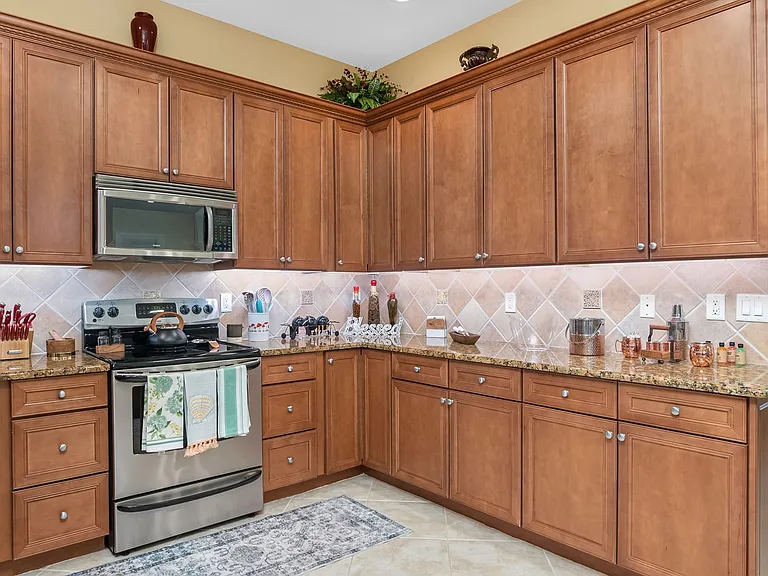 2169 NE 20th Lane Cpe — Photo 47
