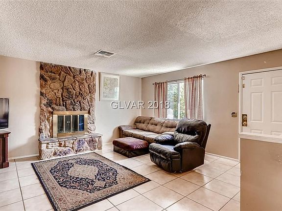 2nd image of 693 Linn Ln