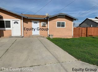 14050 Locust St, Armona, CA 93202