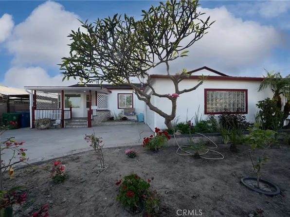 15251 Cedarwood Ave, Midway City, CA 92655