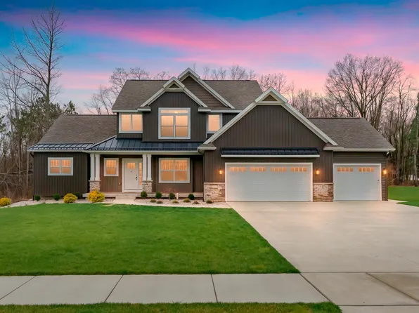 5414 Bradley Ct, Kalamazoo, MI 49009