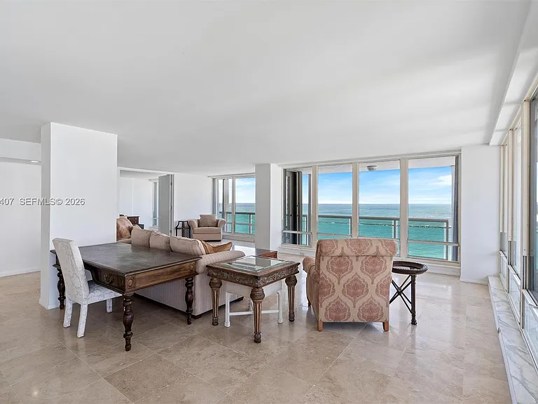 2100 S Ocean Ln #1002 — Photo 4
