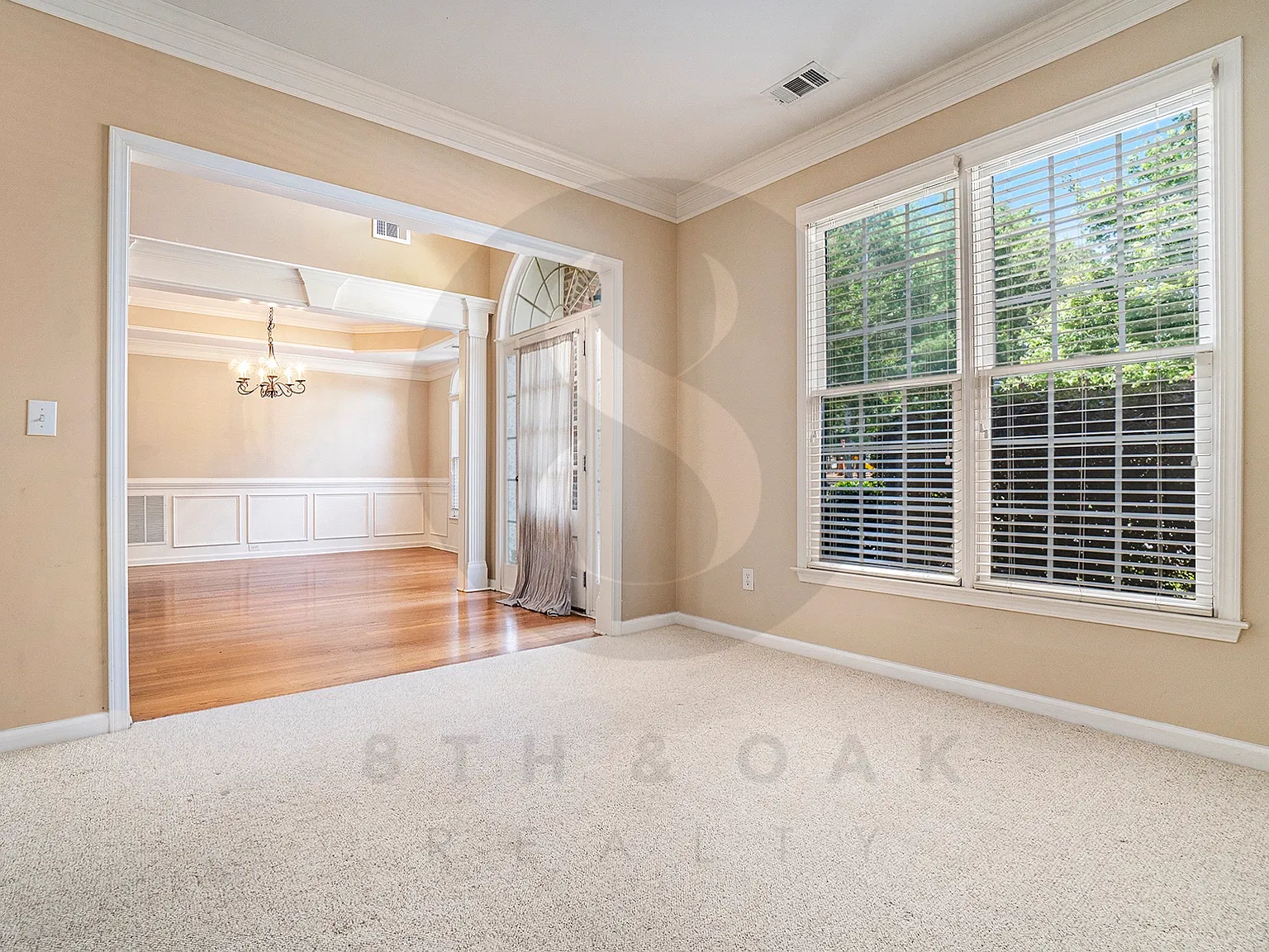 5 bed, 2866 sqft, $3,100 — Photo 4