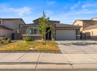 2234 Great Bluffs Ln, Sparks, NV 89436