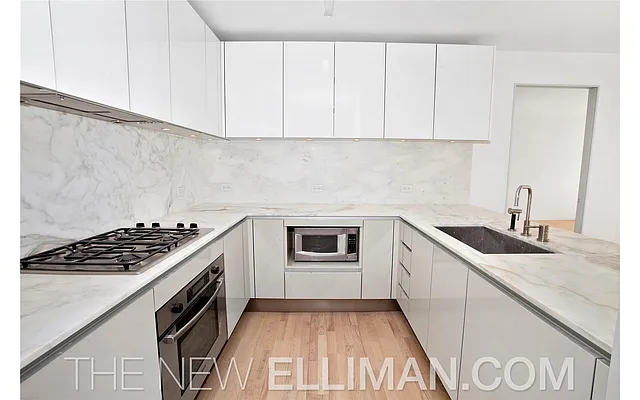 Rented by Douglas Elliman | media 32