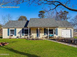 965 Vaughn Ave, Toms River, NJ 08753