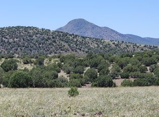145 N Starship Trl, Ash Fork, AZ 86320