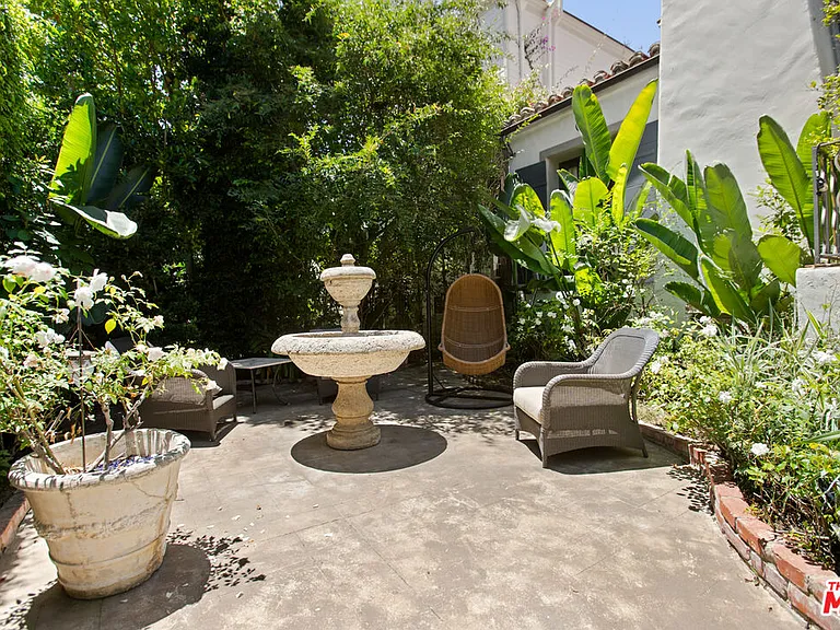 1407 N Beverly Dr — Photo 8