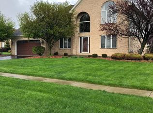 21273 Old North Church Rd, Frankfort, IL 60423