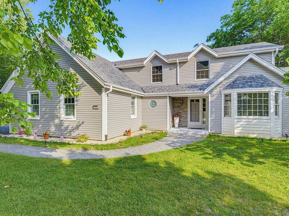 1st image of 3355 E Normandy DRIVE