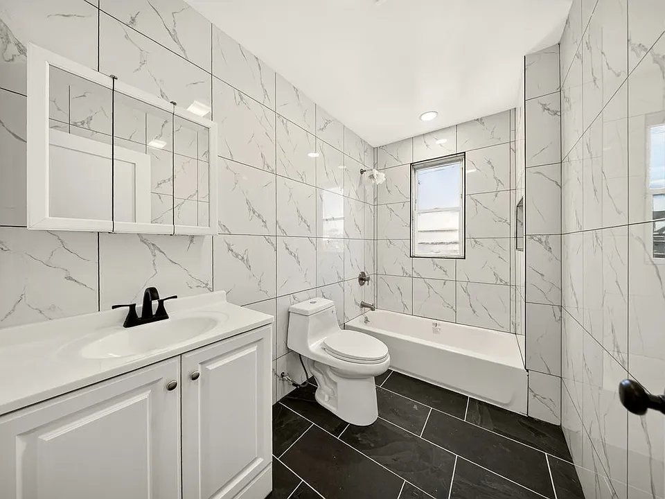 357 Park Ave #2
