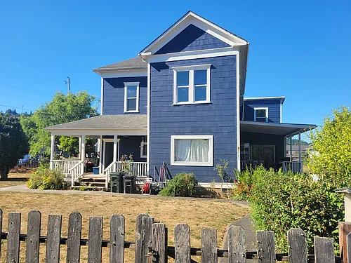 407 Ash St Photo 1