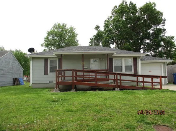 521 Peoria St, Miami, OK 74354