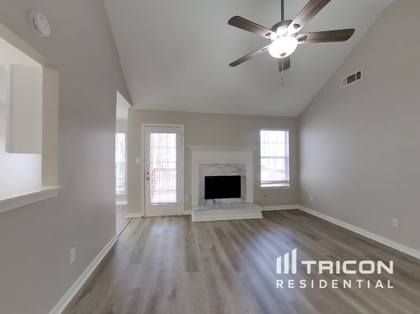 65 Applewood Cir, Newnan, GA 30263