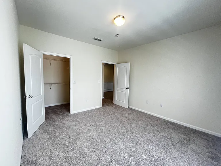 Wesley Kensington Apartments at Stonecrest — Photo 547